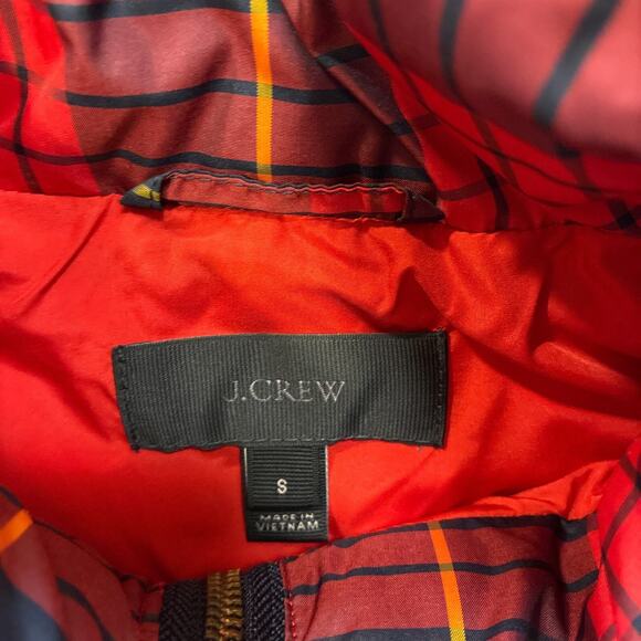 J.Crew Red Plaid Quilted Full Zip Puffer Sleeveless Casual Vest Women's Size S - Picture 3 of 7